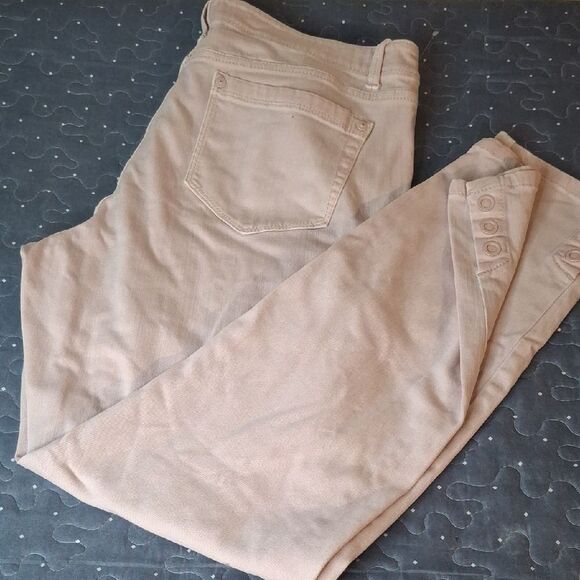 J. Jill Women's Authentic Fit Slim Ankle Pink Jeans size 12 - Picture 1 of 7